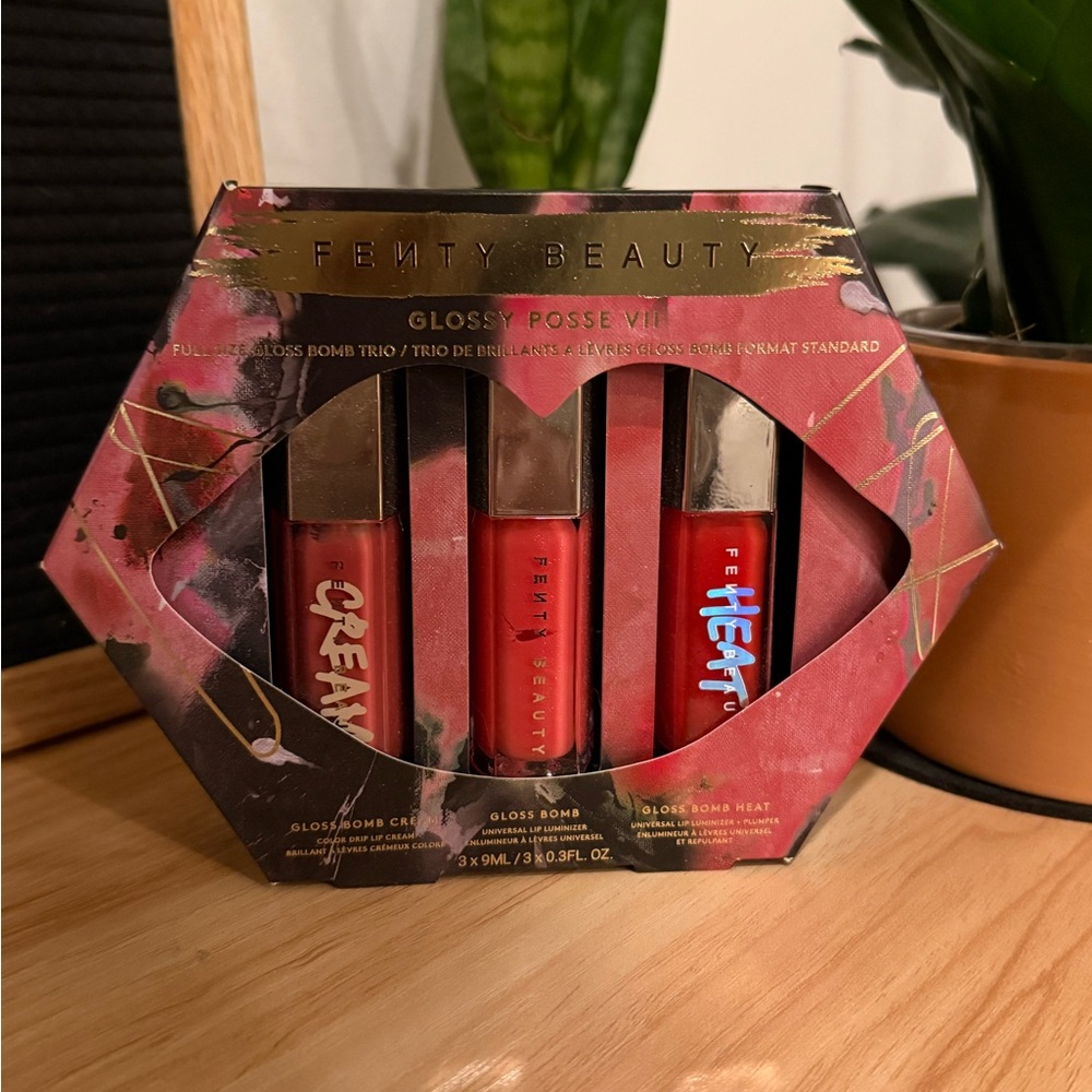 FENTY BEAUTY by Rihanna Glossy Posse VII Full-Size Gloss Bomb Trio